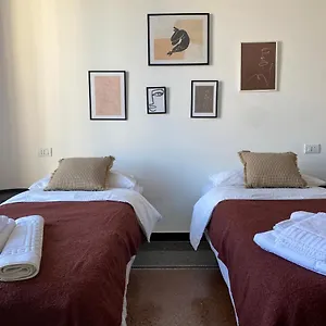 Casa Amedeo Genova